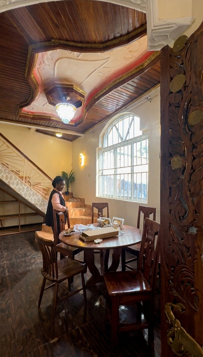 À LOUER : MAISON ÉQUIPÉE À BANKOKO